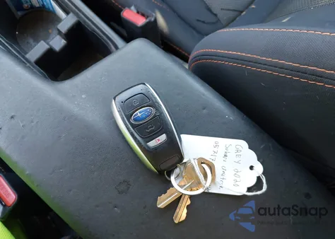 2020 Subaru Crosstrek Premium z USA, uszkodzony, nr VIN JF2GTAEC8L8205717